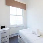 Bright, Spacious&Large Wimbledon Flat (17WHS)